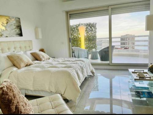 Rêve au 7e ciel Piscine Baie de Monaco