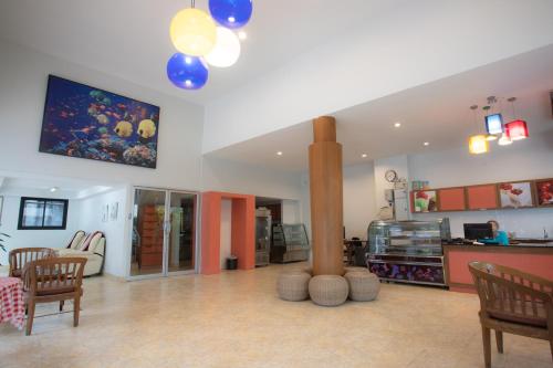 ザ コーナー ホテル18