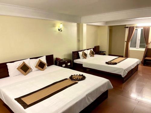 Tran Ly Hotel in Perfume River Tran Ly Hotel in Perfume River