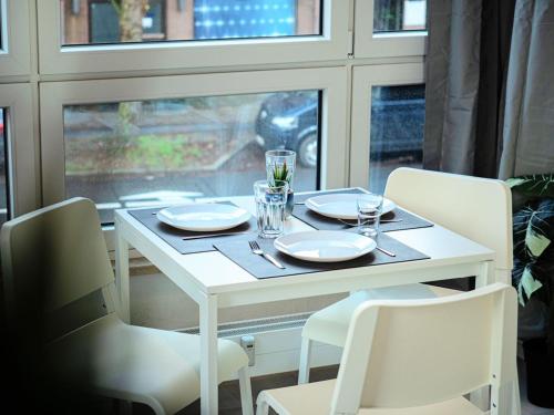Instalaciones, Work & Stay in Ahrensburg bei Hamburg in Ahrensburg Instalaciones, Work & Stay in Ahrensburg bei Hamburg in Ahrensburg