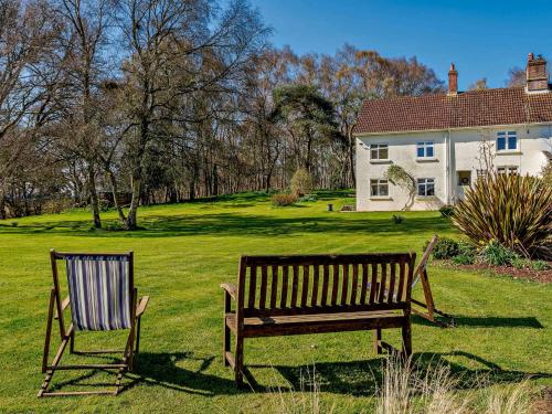 Facilities, 4 Bed in West Holme DC204 in East Stoke Facilities, 4 Bed in West Holme DC204 in East Stoke