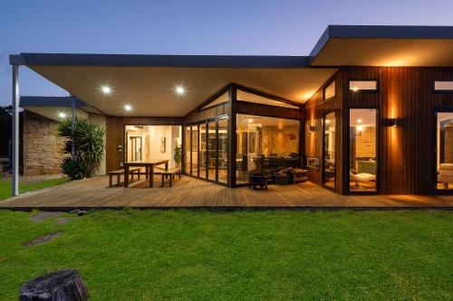 外部景觀, Unique and Modern Farm Stay with Pool and Foosball and Yard in 巴寧揚 外部景觀, Unique and Modern Farm Stay with Pool and Foosball and Yard in 巴寧揚