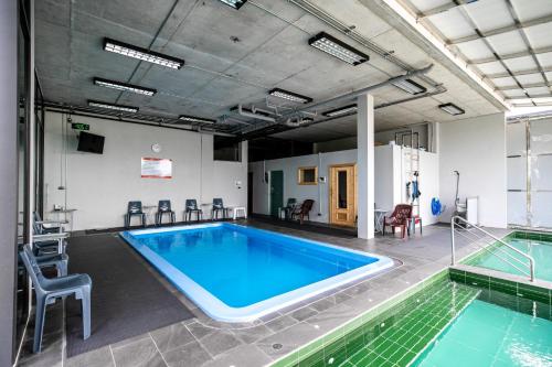 Swimming pool, Chainam-Charmchuree residences cafe and spa in Bang Bua Thong Swimming pool, Chainam-Charmchuree residences cafe and spa in Bang Bua Thong