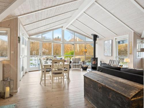 Holiday Home Fatima - 400m from the sea by Interhome in Ebeltoft Holiday Home Fatima - 400m from the sea by Interhome in Ebeltoft