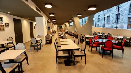 طعام و مشروبات, "The Freddie Mercury" Hotel in مركز مدينة مونترو طعام و مشروبات, "The Freddie Mercury" Hotel in مركز مدينة مونترو