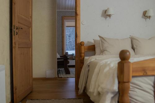 Charming Rustic Retreat in Lahemaa National Park in Kolga Charming Rustic Retreat in Lahemaa National Park in Kolga