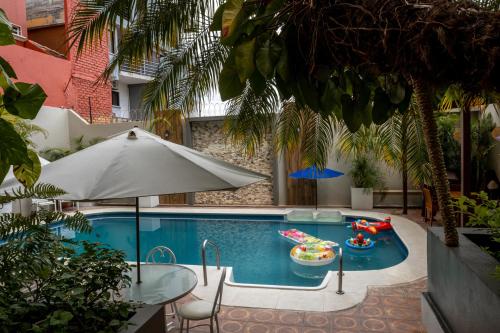Piscina, Aparthotel Guijarros in Tegucigalpa Piscina, Aparthotel Guijarros in Tegucigalpa