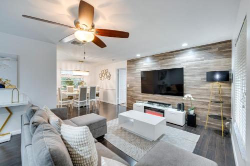 7 Mi to Disney World Orlando Home with Private Pool in South West 7 Mi to Disney World Orlando Home with Private Pool in South West