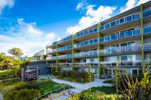 Albacore Apartments Hotel