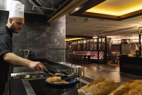 Food and beverages, Belambra Clubs Tignes Val Claret in Val Claret Food and beverages, Belambra Clubs Tignes Val Claret in Val Claret