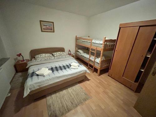 Apratmani Ivić (Apratmani Ivic) in Kupres Apratmani Ivić (Apratmani Ivic) in Kupres