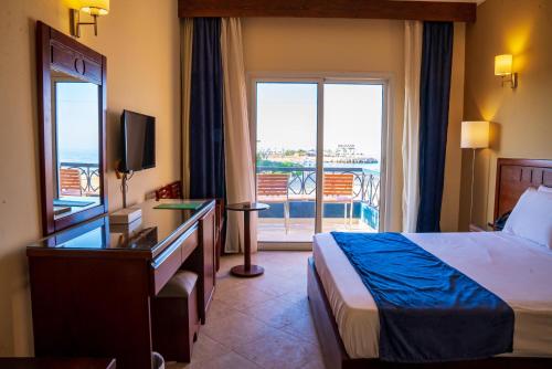 Blumar El Dome Hotel in 아타카 Blumar El Dome Hotel in 아타카