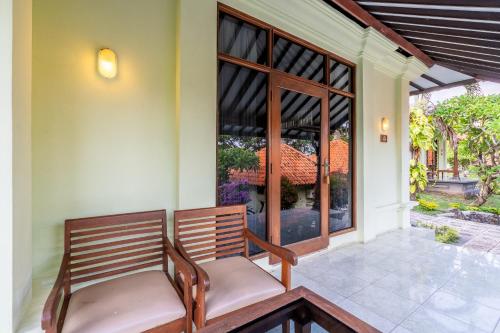 Balcony/terrace, Taman Surgawi Resort & Spa in Candidasa Balcony/terrace, Taman Surgawi Resort & Spa in Candidasa