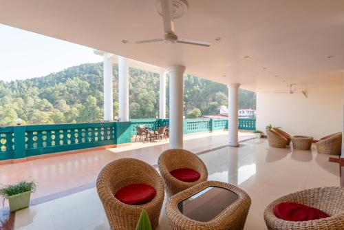 陽台/露台, Tehri Club Resort By DLS Hotels in 昌巴(北阿坎德邦) 陽台/露台, Tehri Club Resort By DLS Hotels in 昌巴(北阿坎德邦)