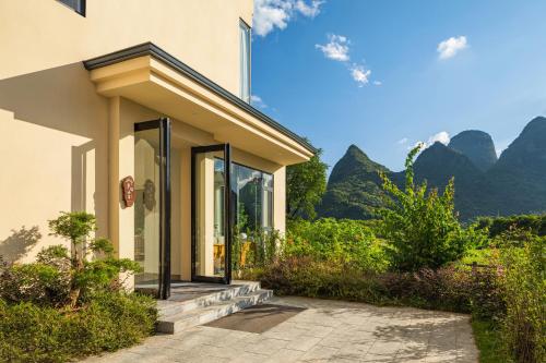 حديقة, Dreamland Inn in Yulong River حديقة, Dreamland Inn in Yulong River