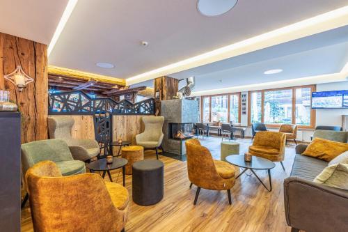 Lobi, Bristol Hotel in Zermatt Lobi, Bristol Hotel in Zermatt