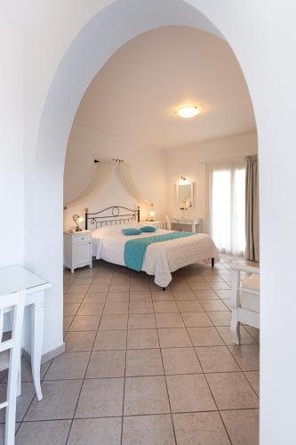 Reverie Santorini Hotel