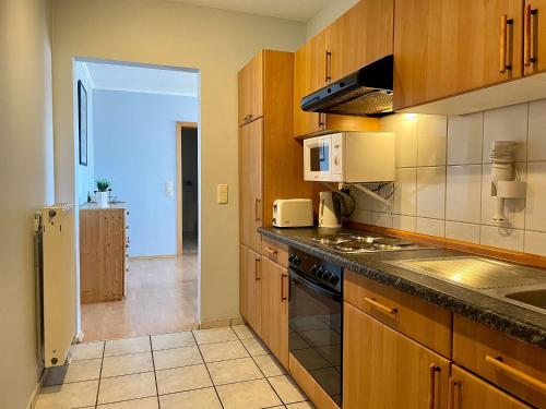 Kitchen, Orth B11 - Bestlage mit Hafenblick in Orth Kitchen, Orth B11 - Bestlage mit Hafenblick in Orth