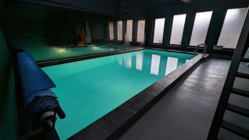 Basen, Gastenverblijf Zomerdijk in Meppel Basen, Gastenverblijf Zomerdijk in Meppel