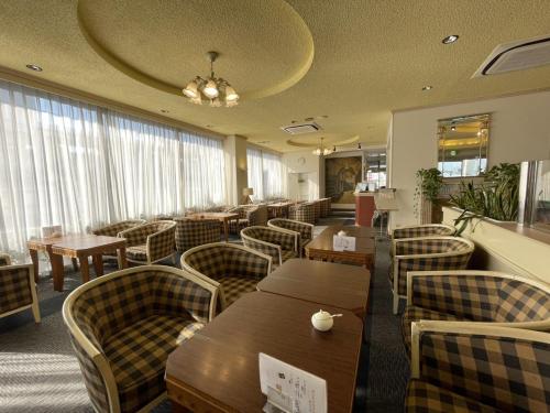 Restoran, Zentsuji Grand Hotel in Kotohira Restoran, Zentsuji Grand Hotel in Kotohira