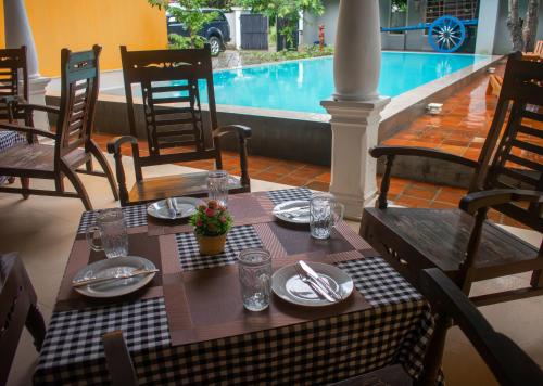 레스토랑, 엘리펀트 레스트 우다왈라와 호텔 (Elephant Rest Udawalawa Hotel) in 우다왈라위 레스토랑, 엘리펀트 레스트 우다왈라와 호텔 (Elephant Rest Udawalawa Hotel) in 우다왈라위