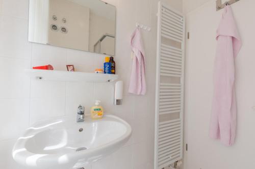 This photo about Appartementhaus Villa Norden shared on HyHotel.com