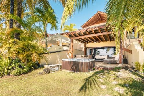 Townhouse with ocean view Puerto Bahia in Marina Puerto Bahia Townhouse with ocean view Puerto Bahia in Marina Puerto Bahia
