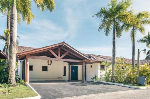 Villa with 3 bedrooms private pool and ocean view in Marina Puerto Bahia Villa with 3 bedrooms private pool and ocean view in Marina Puerto Bahia