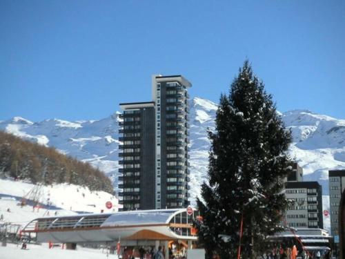 Appartement renove, acces direct aux pistes, balcon, 2 pieces, 6 pers, Croisette Les Belleville - FR in Saint-Martin-de-Belleville Appartement renove, acces direct aux pistes, balcon, 2 pieces, 6 pers, Croisette Les Belleville - FR in Saint-Martin-de-Belleville