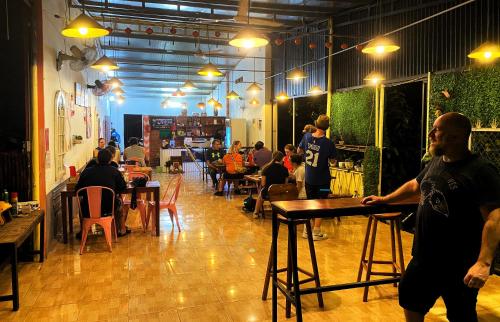 Bar/lounge, Cat Tien Backpackers Hostel in Nam Cat Tien Bar/lounge, Cat Tien Backpackers Hostel in Nam Cat Tien