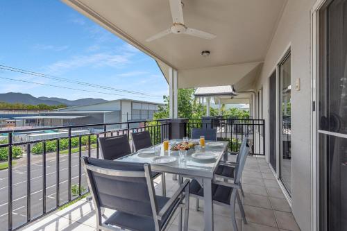 Bay Village Tropical Retreat in Cairns Bay Village Tropical Retreat in Cairns