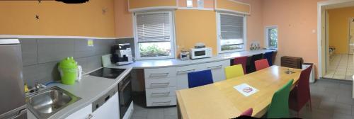 Restaurante, Dormitorium Kaarst Wohnraum auf Zeit in Kaarst Restaurante, Dormitorium Kaarst Wohnraum auf Zeit in Kaarst