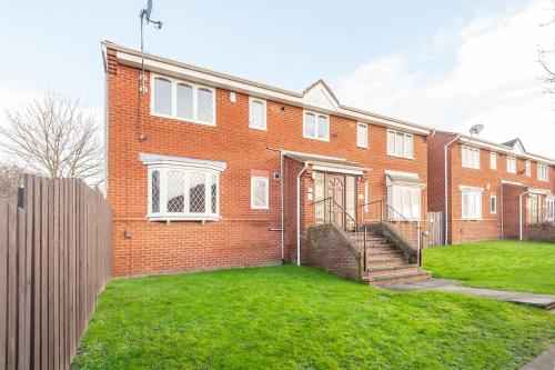 Facilities, Pass the Keys Cosy Haven next to White Rose Shopping Centre in Beeston Facilities, Pass the Keys Cosy Haven next to White Rose Shopping Centre in Beeston