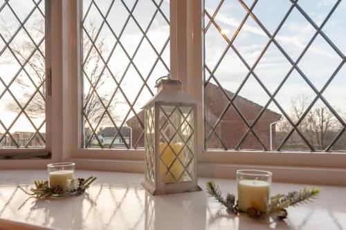 Facilities, Pass the Keys Cosy Haven next to White Rose Shopping Centre in Beeston Facilities, Pass the Keys Cosy Haven next to White Rose Shopping Centre in Beeston