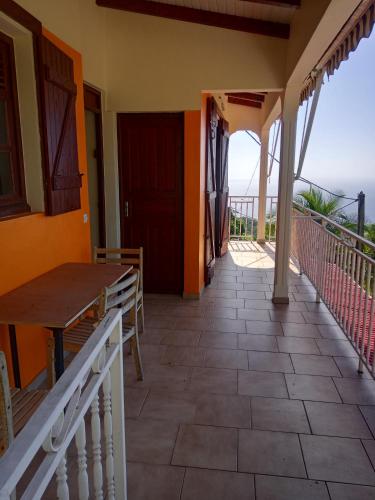 Mornes Caraïbes (Mornes Caraibes) in Vieux-Habitants Mornes Caraïbes (Mornes Caraibes) in Vieux-Habitants