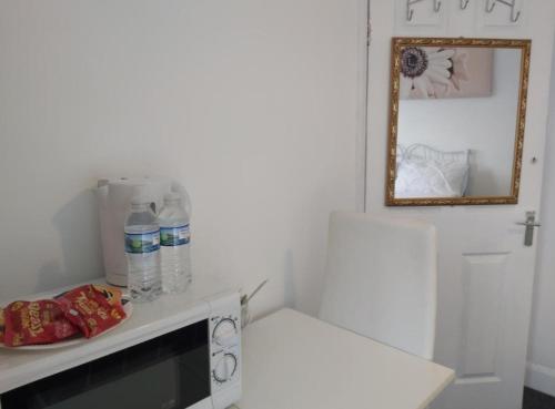 Fresher Space Home Stay in Perry Common Fresher Space Home Stay in Perry Common