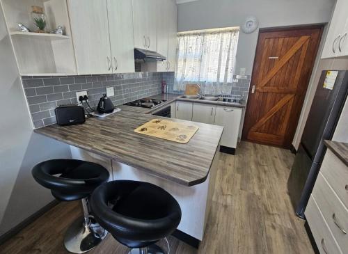 kuchnia, Secure Private Flatlet in Newton Park in Newton Park kuchnia, Secure Private Flatlet in Newton Park in Newton Park