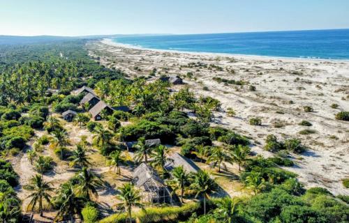 Morrumbene Beach Resort in Tofo Morrumbene Beach Resort in Tofo