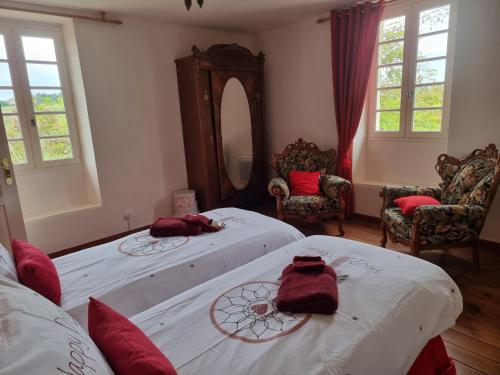 Large country house, private pool & large garden in Amou Large country house, private pool & large garden in Amou