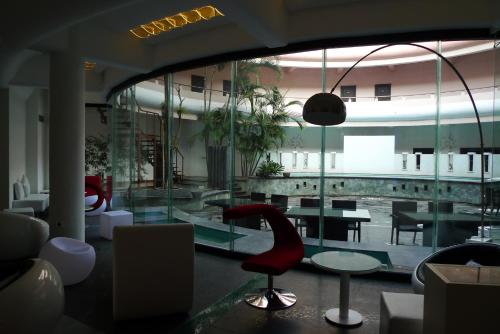 Bar/lounge, The Hans Hotel in Hubli Bar/lounge, The Hans Hotel in Hubli