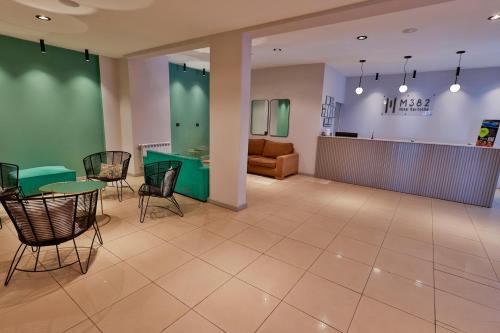 Lobby, M382 Hotel Bariloche in San Carlos de Bariloche Lobby, M382 Hotel Bariloche in San Carlos de Bariloche