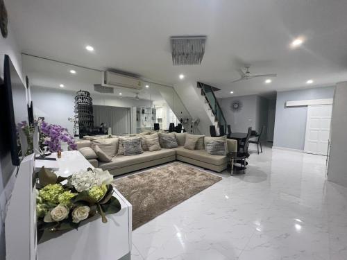 Pattaya pool villa by Penny in Pattaya Pattaya pool villa by Penny in Pattaya