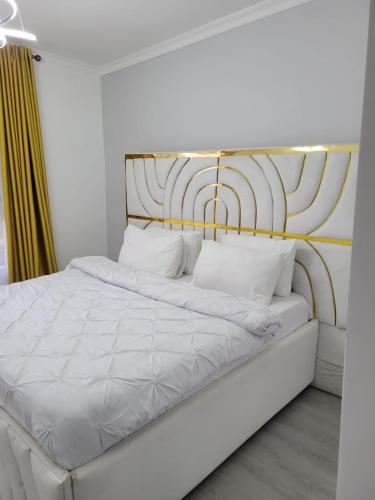 Zanzi apartment riara road