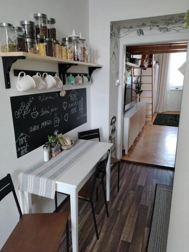 ห้องครัว, SweetHome Brno - celý byt (SweetHome Brno - cely byt) in ชิห์ ห้องครัว, SweetHome Brno - celý byt (SweetHome Brno - cely byt) in ชิห์