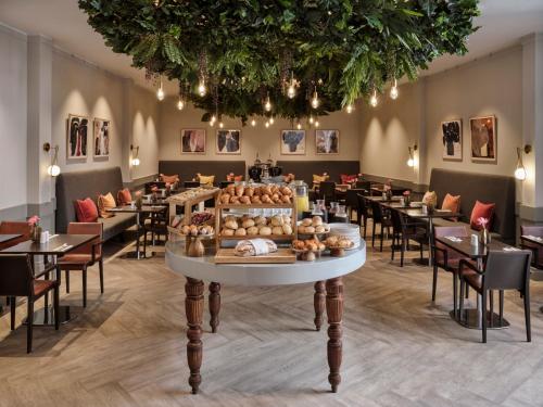 Alimentos e Bebidas, Park Centraal Den Haag in The Hague Alimentos e Bebidas, Park Centraal Den Haag in The Hague