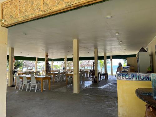 Étterem, Dancalan Beach Resort in Donsol Étterem, Dancalan Beach Resort in Donsol