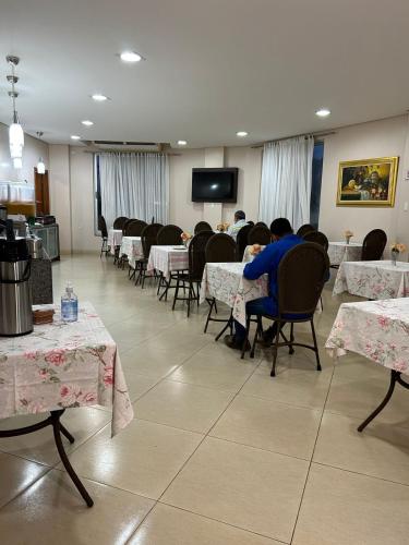 Makanan dan Minuman, Aldeias Palace Hotel in Tucuma (Para) Makanan dan Minuman, Aldeias Palace Hotel in Tucuma (Para)