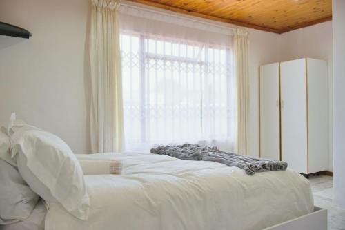 Lake Acres Guest House in Kokstad Lake Acres Guest House in Kokstad