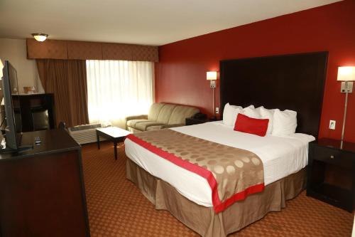 رامادا باي ويندام فريسنو نورث (Ramada by Wyndham Fresno North) in فريسنو رامادا باي ويندام فريسنو نورث (Ramada by Wyndham Fresno North) in فريسنو