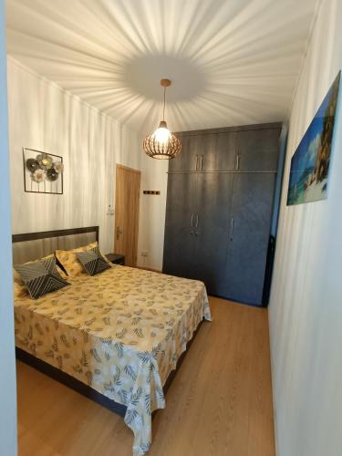 Modern 2-Bedroom Apartment in Grand Baie